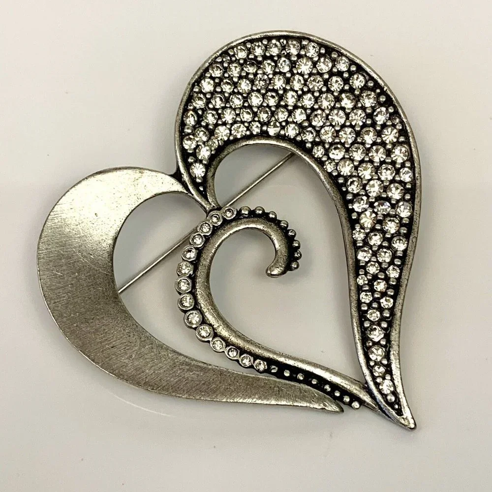 Chico's Silver Heart Pendant Dated 2010 - Picture 2 of 4